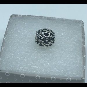 Pandora, “ Open Your Heart “ Charm #790964, A25